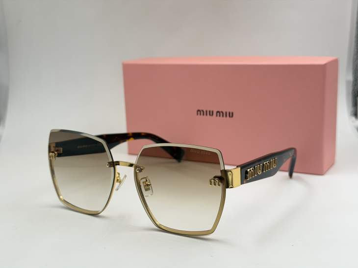 Picture of Miu Miu Sunglasses _SKUfw79615971fw